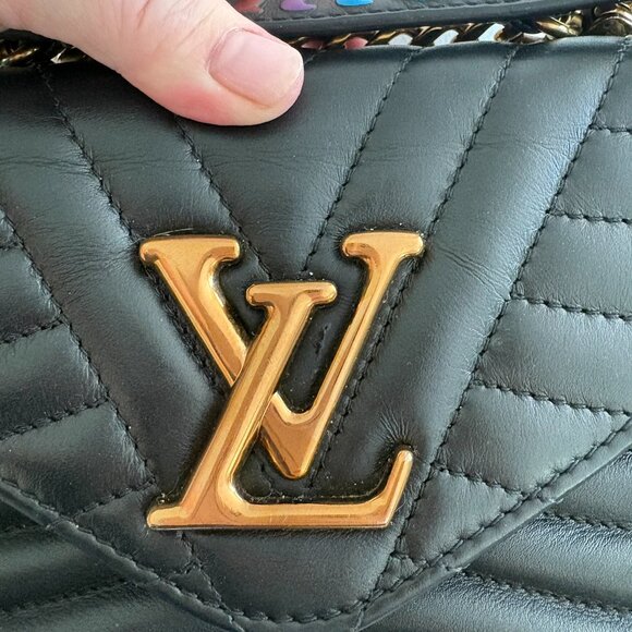 Louis Vuitton Calfskin New Wave Chain PM Black Crossbody Shoulder Bag Authentic - Picture 11 of 17